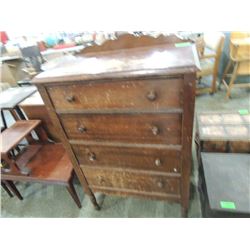 VINTAGE 4 DRAWER CHEST DRESSER