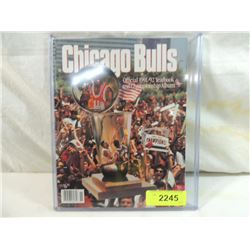 1991-92 CHICAGO BULLS OFFICIAL YEARBOOK ALBUM
