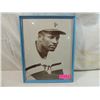 Image 2 : LARGE ROBERTO CLEMENTE PHOTO FRAMED