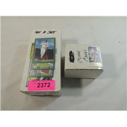 LOT 2 MINI CARD SET & ASSORTED BASEBALL CARD