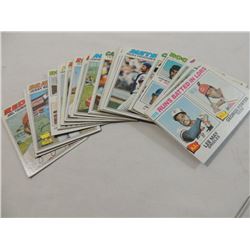 40 1977 TOPP BASEBALL CARDS