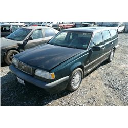 94 Volvo 850 4 Dr  Wagon - LS - DRIVE