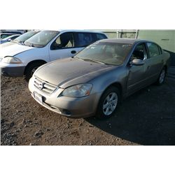 03 Nissan Altima 4dr Sedan - LS - NR