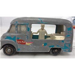 Vintage Metal Ice Cream Truck (2.5" long)