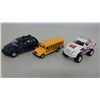 Image 1 : 3 Assorted Die Cast Vehicles