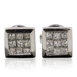 14KT White Gold 0.64ctw Diamond Stud Earrings