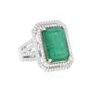 Image 4 : 14KT Two-Tone Gold 9.47ct Emerald and Diamond Ring