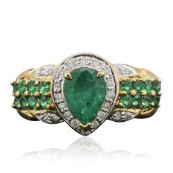 10KT Yellow Gold 1.64ctw Emerald and Diamond Ring