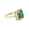 Image 2 : 14KT Yellow Gold 2.50ct Emerald and Diamond Ring