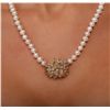 Image 2 : 14KT Yellow Gold 0.51ctw Diamond and Pearl Necklace