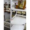 Image 2 : Corner Wicker Stand/White Wash Table Fan (No Glass)