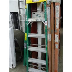 6' Fiberglass Ladder