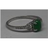 Image 2 : 18KT GOLD JADE & DIAMOND 0.12CT RING.