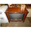 Image 1 : RETRO CONSOLE TV - AS-IS
