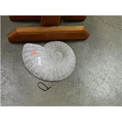 CONCRETE - SNAIL