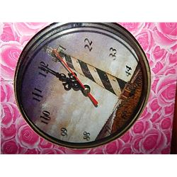 LIGHT HOUSE CLOCK WITH LED LIGHTING LIGHT HOUSE INSIDE