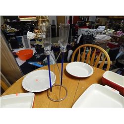 CHAMPAGNE GLASSES WITH STAND