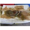 Image 1 : BOX OF COIL NAILS