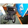 Image 1 : XBOX GAME CONTROLLER WITH SCREEN