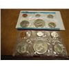 Image 1 : 1977 US MINT SET (UNC) P/D (WITH ENVELOPE)