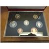 Image 2 : 1988 UNITED KINGDOM PROOF SET RED CASE