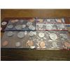 Image 2 : 1984 & 1985 US MINT SETS P/D (WITH ENVELOPES)