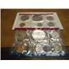 Image 2 : 1977 US MINT SET (UNC) P/D (WITH ENVELOPE)