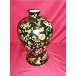 Large Oriental Vase