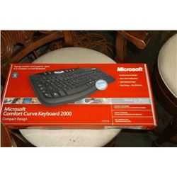 Microsoft Comfort Curve Keyboard