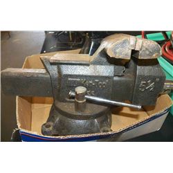 Ken Tool Bench Vise & Car Stand