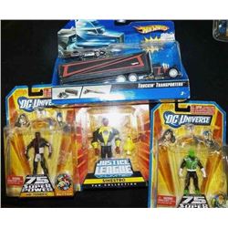 DC Universe & Hot Wheels