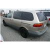 Image 6 : 00 Toyota Sienna 3 Dr  Passenger Van - T - DRIVE