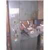 Image 3 : 18" Grob Vertical Bandsaw #NS-18