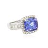 Image 2 : 14KT Two-Tone 6.06ct Tanzanite and Diamond Ring