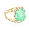 Image 4 : 14KT Yellow Gold 7.22ct Emerald and Diamond Ring