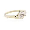 Image 4 : 10KT Yellow Gold 0.10ctw Diamond Ring