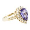 Image 2 : 14KT Yellow Gold 2.86ct Tanzanite and Diamond Ring