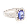 Image 4 : 14KT Two-Tone Gold 1.68ct Tanzanite and Diamond Ring