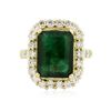 Image 1 : 14KT Yellow Gold 6.96ct Emerald and Diamond Ring