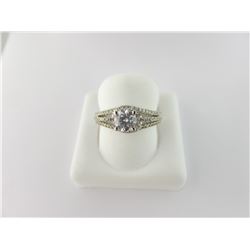 136-10706:14K white gold diamond engagement ring
