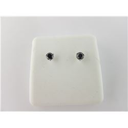 171-25707:10K white gold black diamond studs