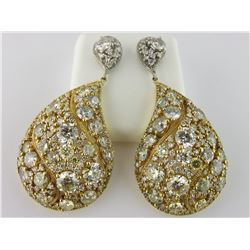 176-17549:18K white & yellow gold diamond earrings