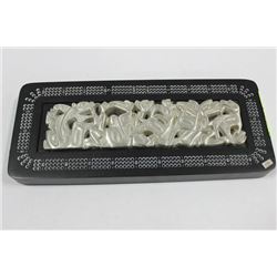 CRIBBAGE BOARD W/ DESIGN PEWTER TOP