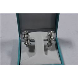 14K WHITE GOLD AND DIAMOND EARRINGS