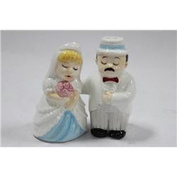 PORCELAIN BRIDE AND GROOM SALT & PEPPER SHAKER SET