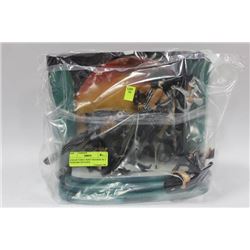 COLLECTIBLE "KISS" FIGURINE W/ 3 DANCERS ON STAGE