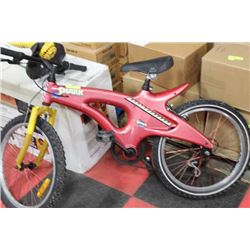 SHARK KIDS 5 SPEED MOUNTAIN BIKE