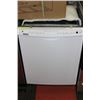 Image 1 : GE WHITE DISHWASHER