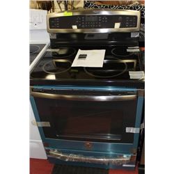 GE 30" ELECTRIC CONVECTION RANGE W/