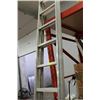 Image 1 : ALUMINUM EXTENSION LADDER